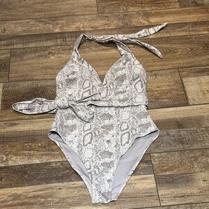 Stylish Snakeskin Print One Piece One Piece